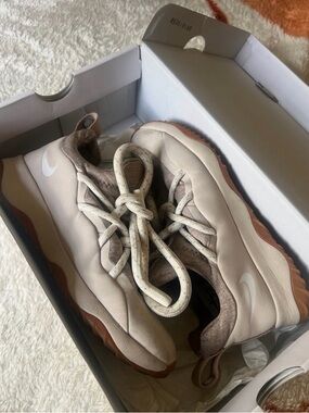 Nike “City Loop” Neutral Beige and Brown Low-Top Sneakers